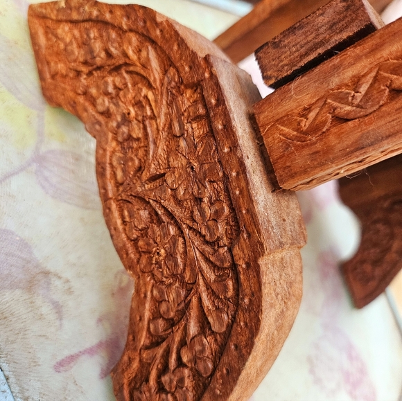 Vintage Hand Carved Wood Inlaid Plate/Cake Shelf Stand From India - Picture 10 of 13